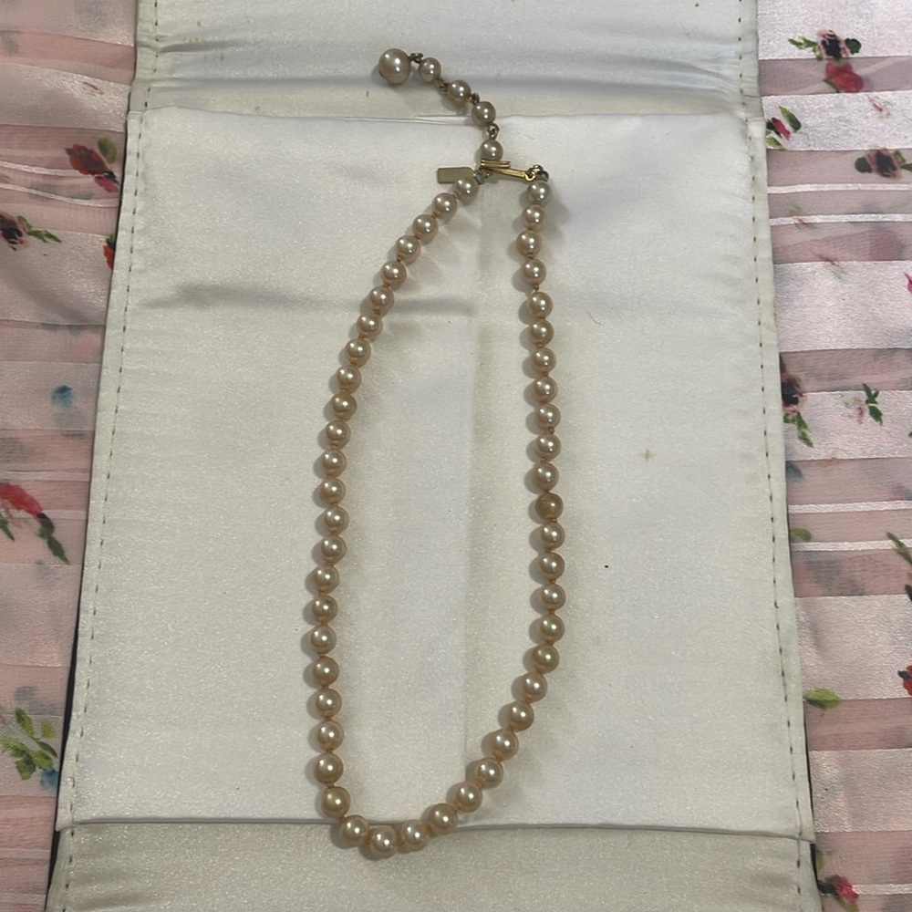 Marvella Pearl Necklace